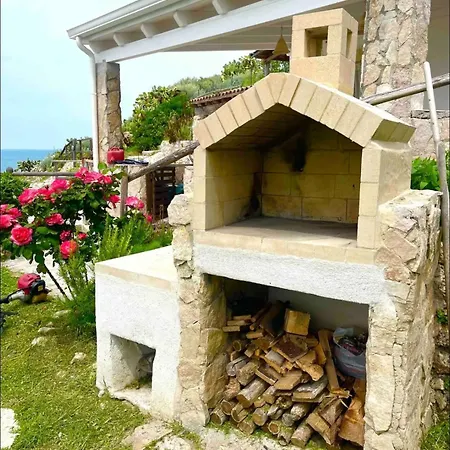 Casetta Direttamente Sul Mare Peschici Exterior photo