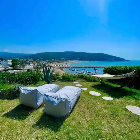 Casetta Direttamente Sul Mare Peschici Exterior photo